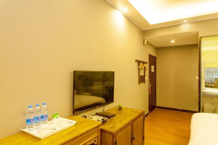 Flower Hotel Chengdu Room photo