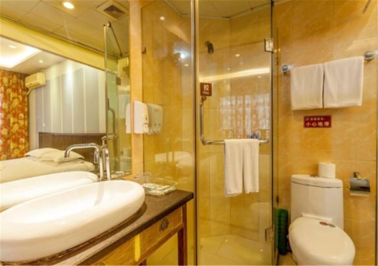 Flower Hotel Chengdu Exterior photo